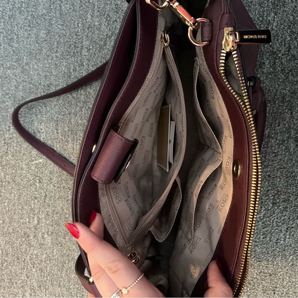 Michael Kors Purple Leather Satchel Medium - Picture 3 of 5